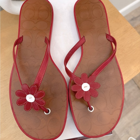 Coach leather red daisy sandals - Picture 2 of 6